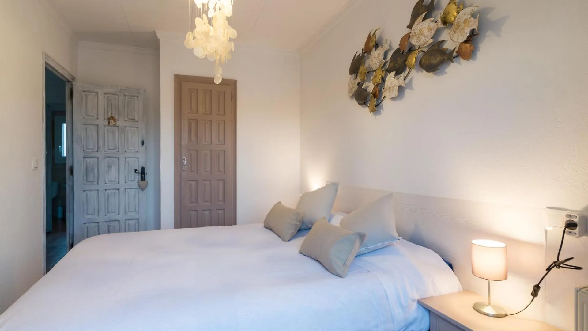 Villa Valerie Bio & Zen L'Escala Guest house