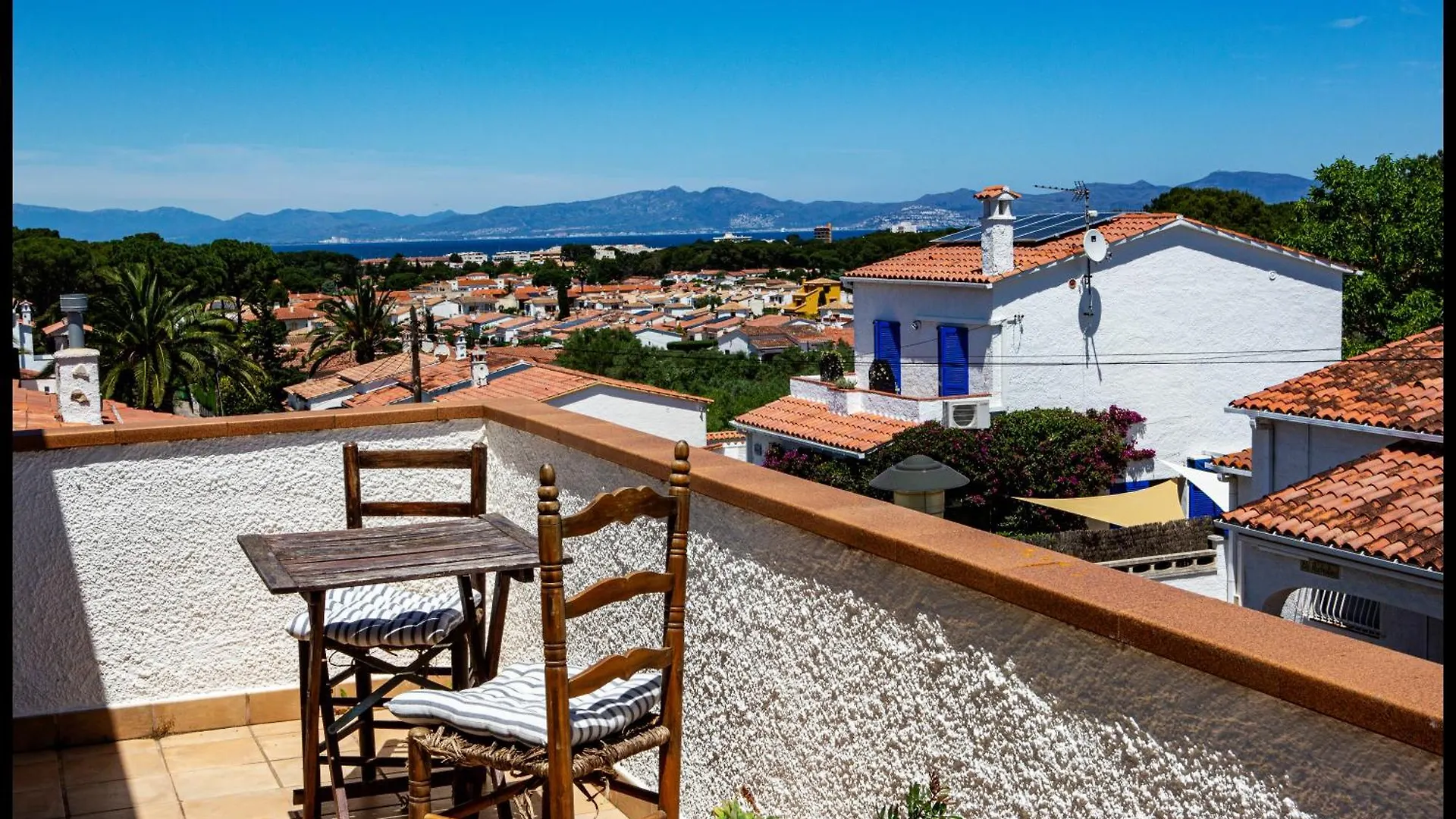 Guest house Villa Valerie Bio & Zen L'Escala